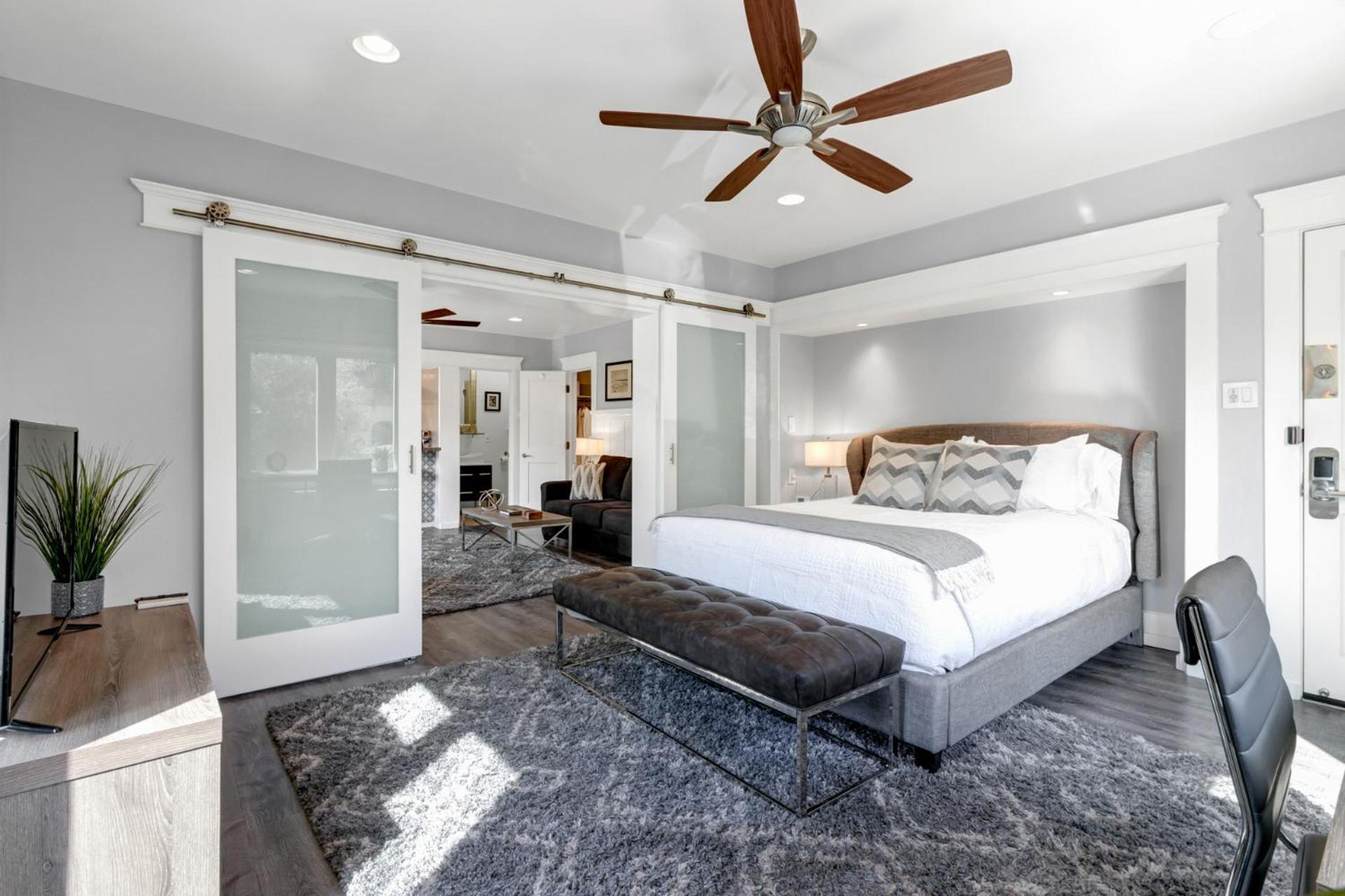 East Village Apartments ลองบีช ภายนอก รูปภาพ